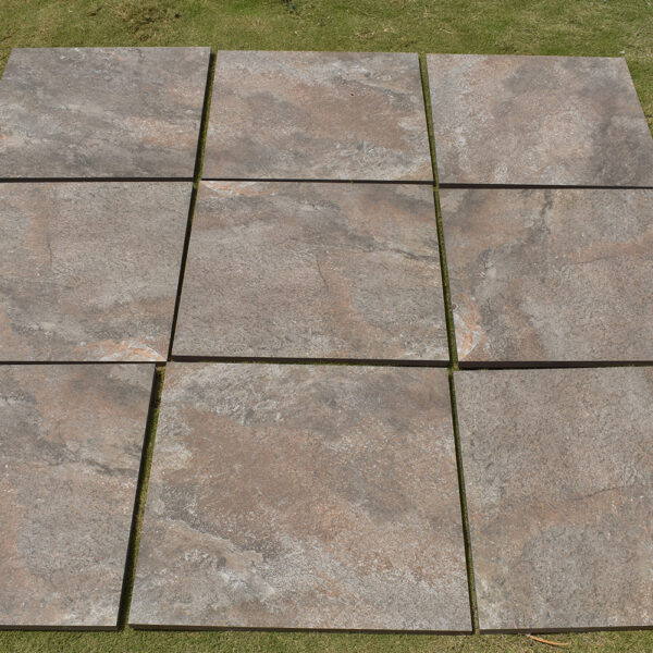 ROUGH BRUNO PORCELAIN