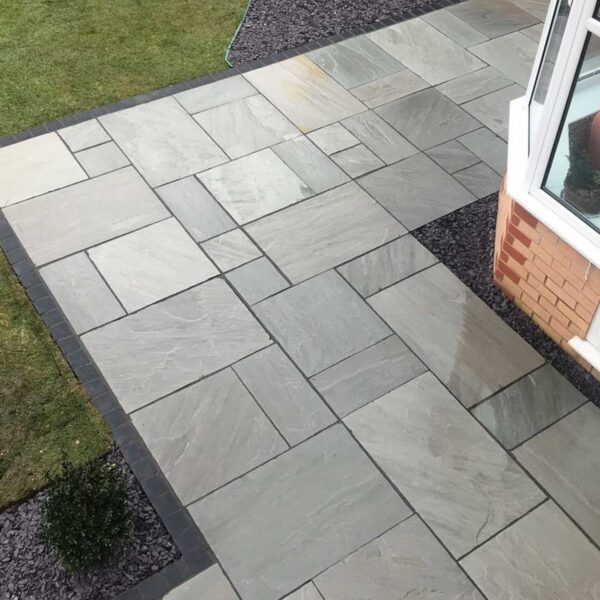 KANDLA GREY CALIBRATED SAWN EDGE (RIVEN)