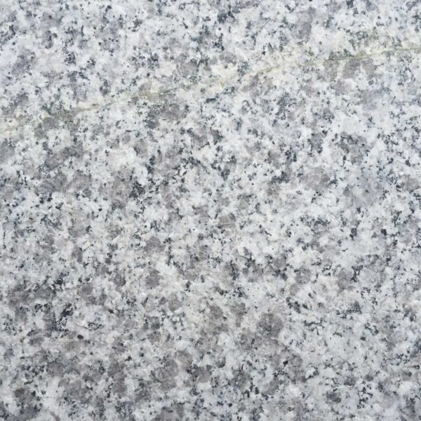 SILVER GREY GRANITE FLAMED