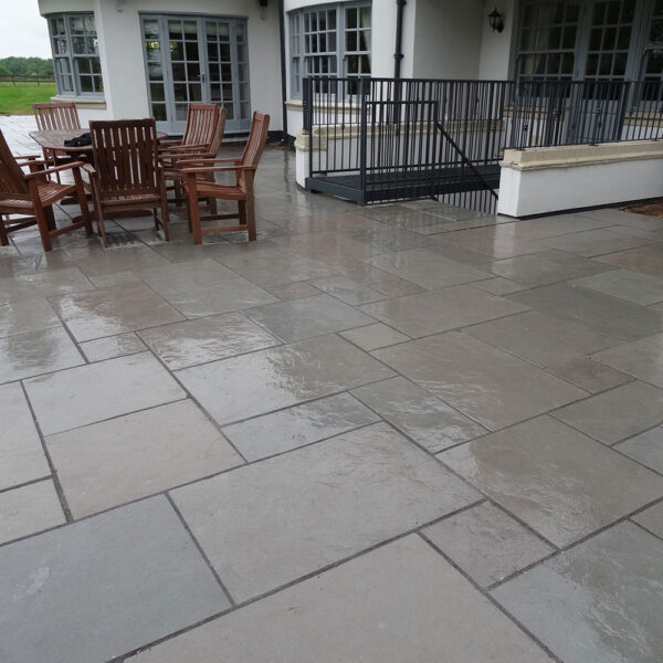 GREY LIMESTONE TUMBLED & BRUSHED