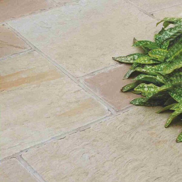 YELLOW LIMESTONE TUMBLED & BRUSHED