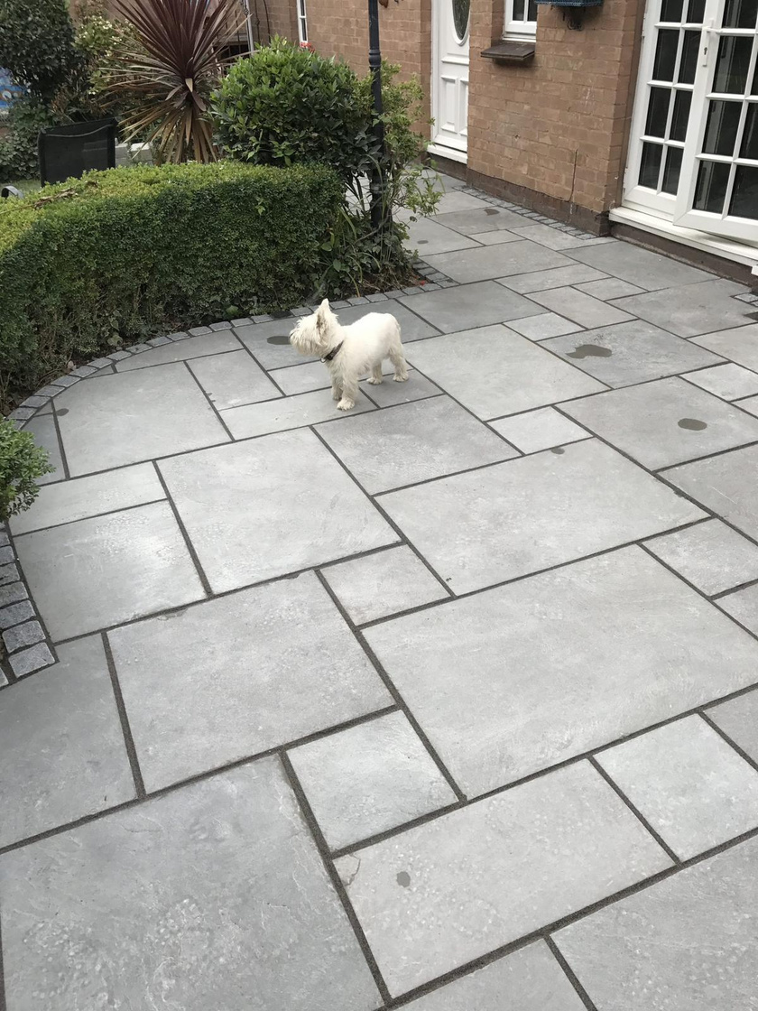 Best Natural Stone for UK Gardens: What Survives Our Weather?